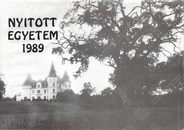 Nyitott egyetem 1989