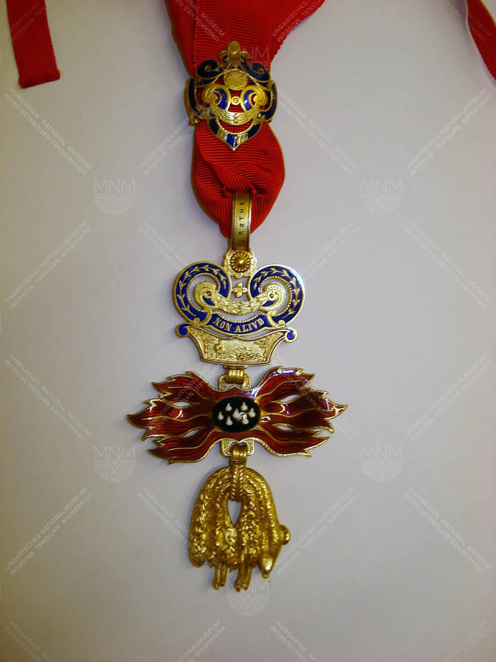 Aranygyapjas Rend
